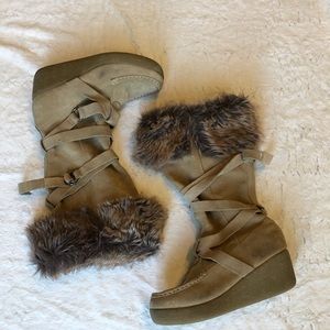 🏝Report Faux Fur Wedge Snow Leather Tan Boots